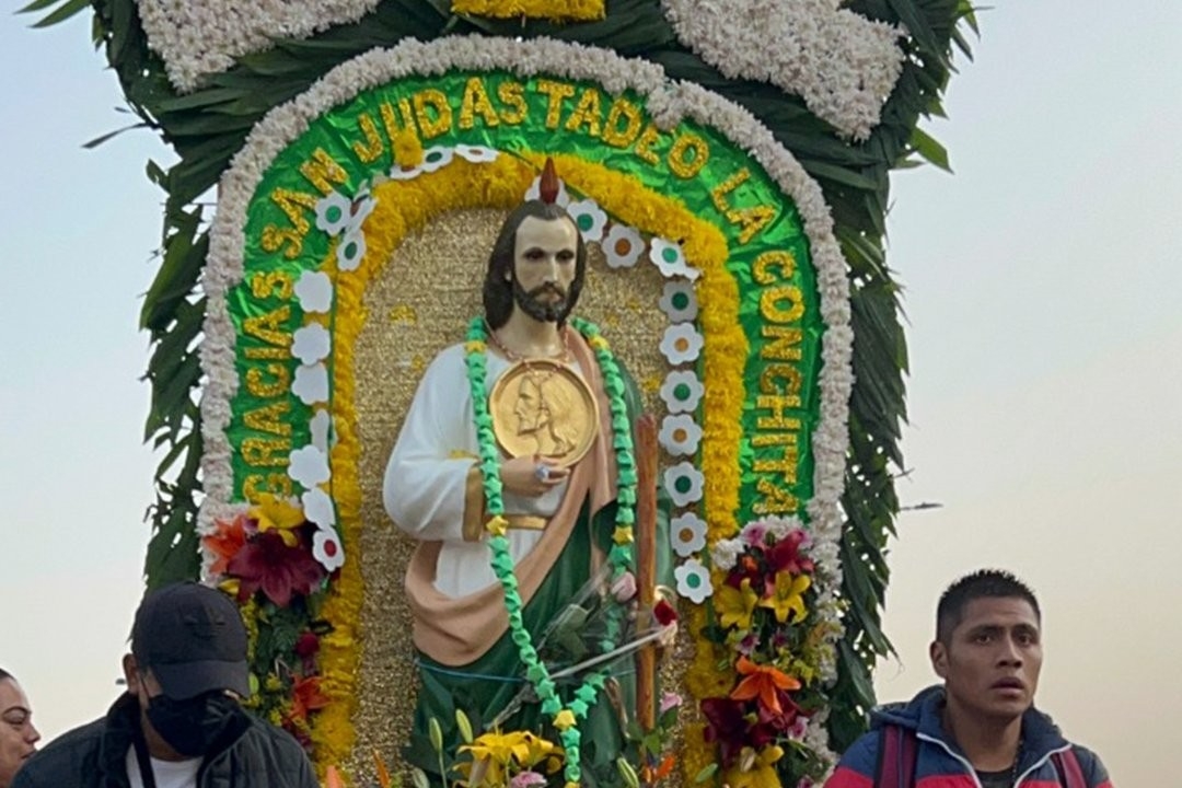 Cientos De Feligreses Cantan Las Mañanitas A San Judas Tadeo